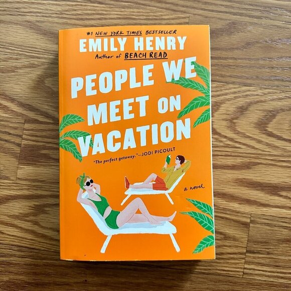 People We Meet on Vacation Book/Emily Henry - Picture 2 of 5